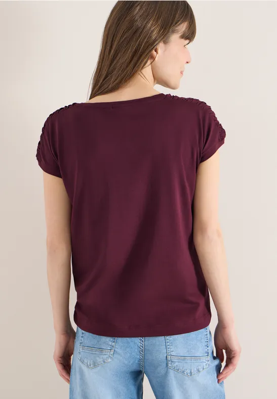 Kurzarmshirt mit U-Boot-Ausschnitt und Raffung