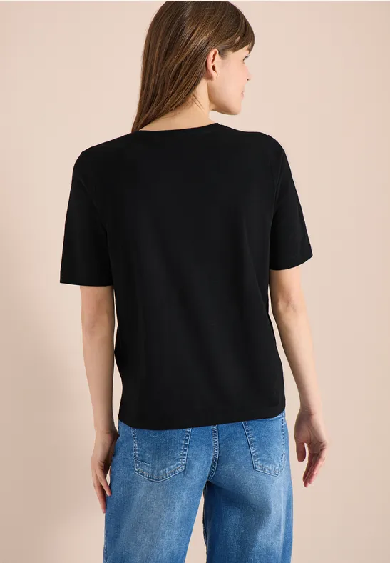 Essentielles V-Ausschnitt T-Shirt aus Flammgarn