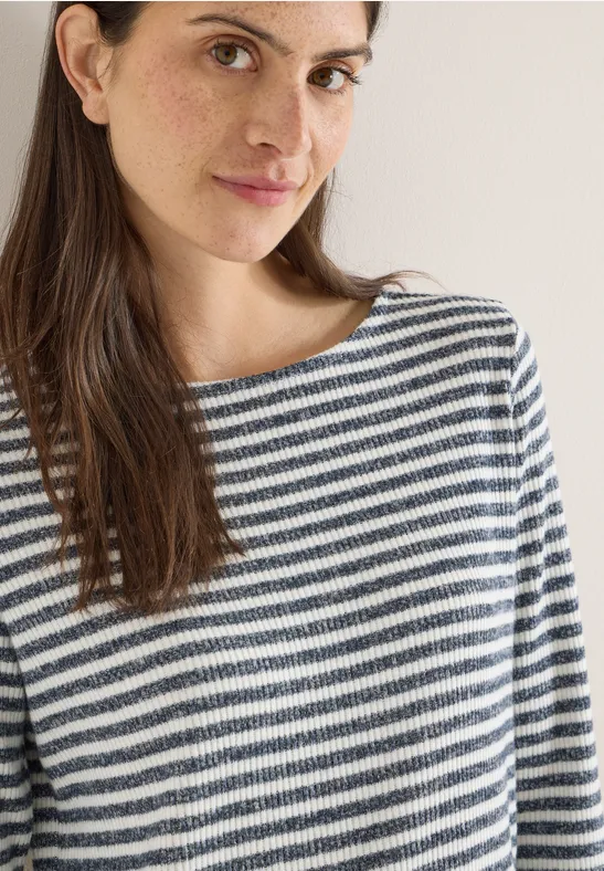 Gestreiftes Langarmshirt mit U-Boot-Ausschnitt
