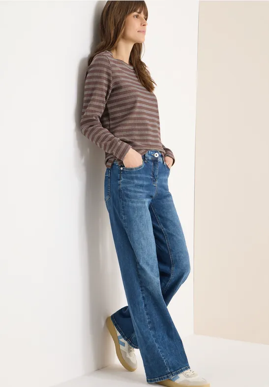 Strukturiertes Langarmshirt mit Querstreifen