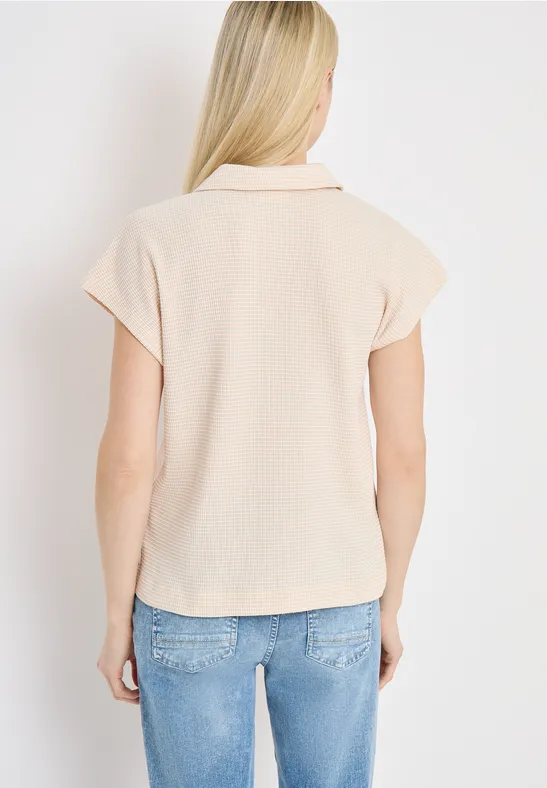 Strukturiertes Poloshirt mit V-Ausschnitt