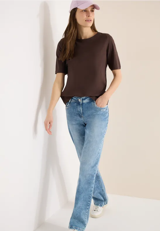 Kurzarm-T-Shirt mit U-Boot-Ausschnitt