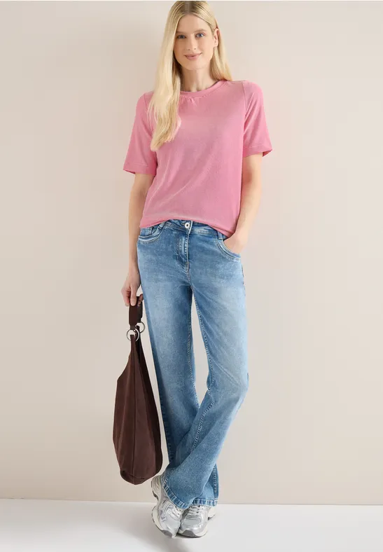 Feingestreiftes T-Shirt mit U-Boot-Ausschnitt