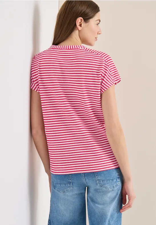 Gestreiftes Shirt mit Split-Neck