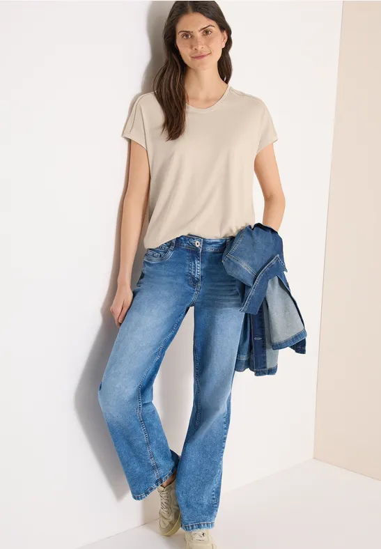 Softe Jersey-Shirt mit Spitzendetails