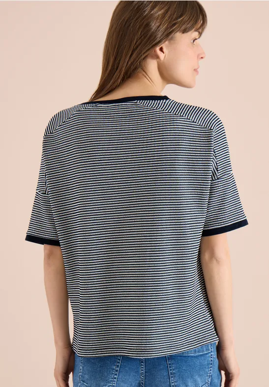 Strukturiertes Streifenshirt mit U-Boot-Ausschnitt