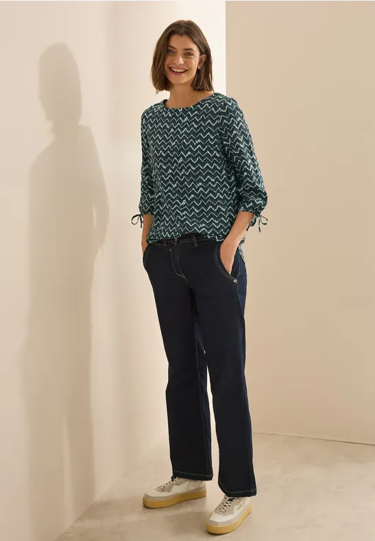 Bluse mit abstraktem geometrischem Muster