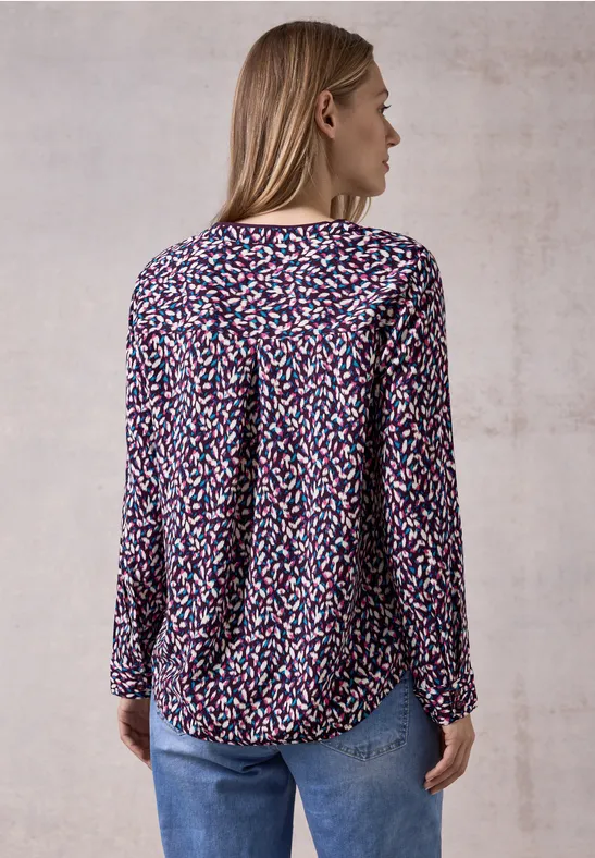 Viskosebluse mit abstraktem Print