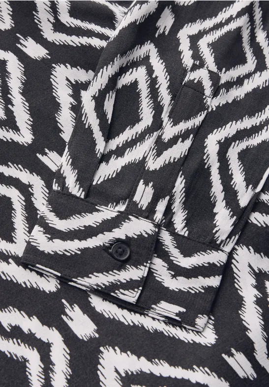 Langbluse mit geometrischem Muster