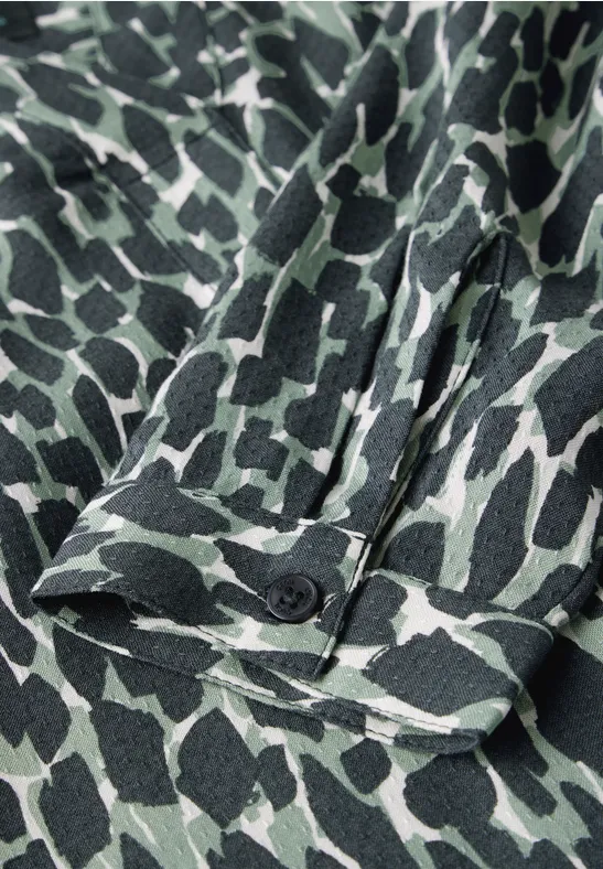 Bedruckte Bluse mit geschlitztem Ausschnitt