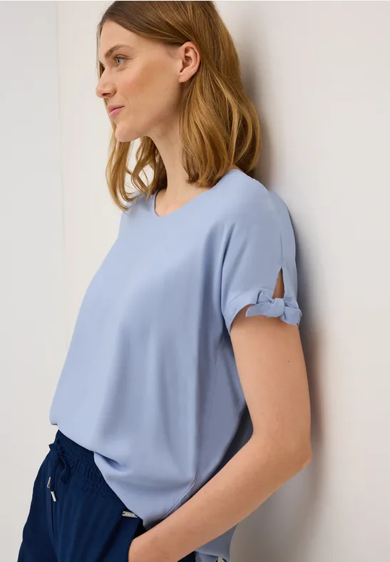V-Ausschnitt Blusenshirt mit Knotendetails