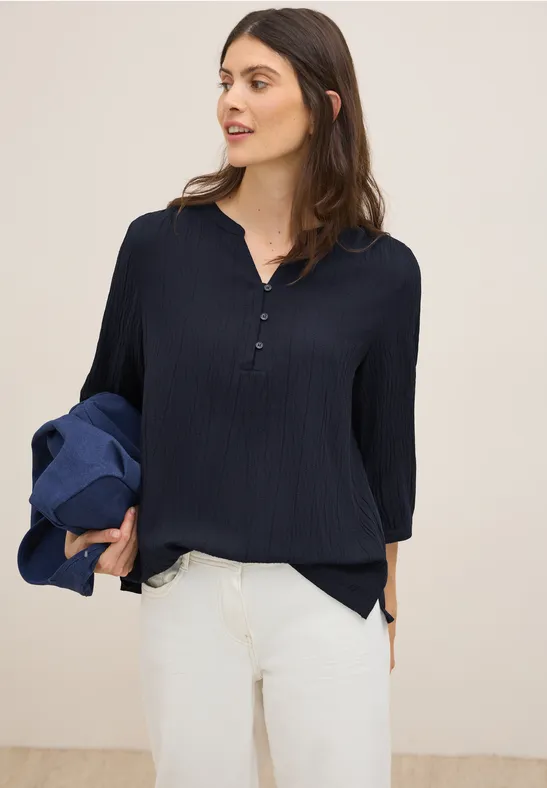 Strukturbluse mit Split-Neck