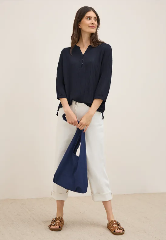 Strukturbluse mit Split-Neck