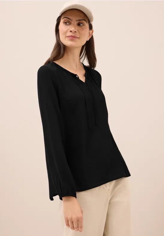 Lockere Crepe-Bluse mit Bindebändern