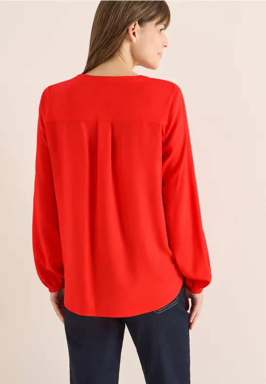 Lässige Viskosebluse mit Split-Neck