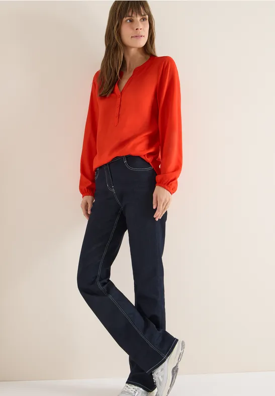 Lässige Viskosebluse mit Split-Neck