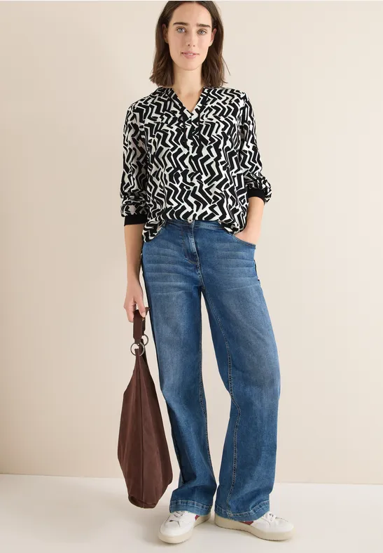 Viskosebluse mit grafischem Print-Muster