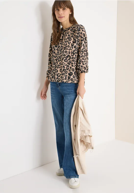 Leopardenmuster-Bluse mit Smok-Ausschnitt
