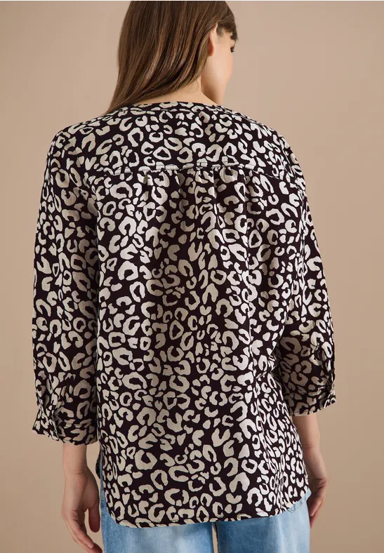 Animal-Print-Bluse mit Split-Neck
