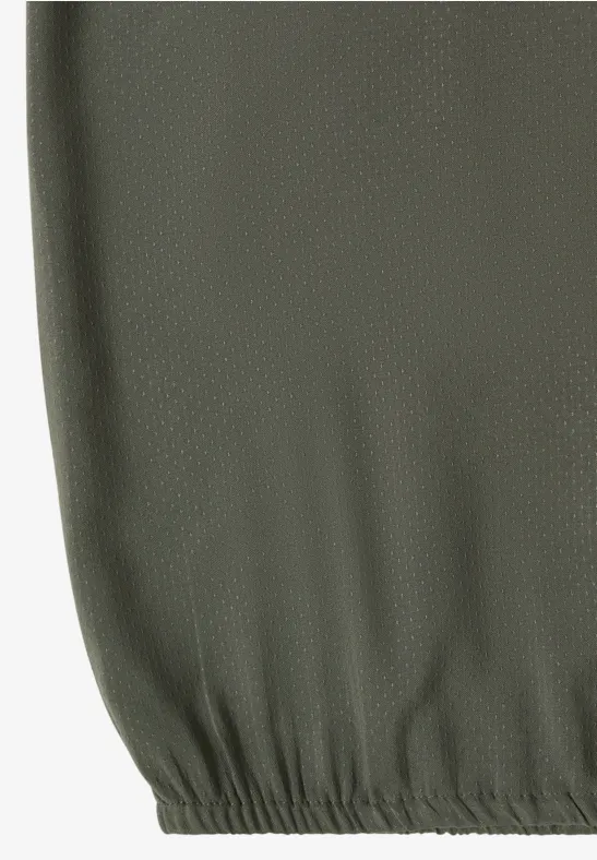 Dobby-Bluse mit Split-Neck