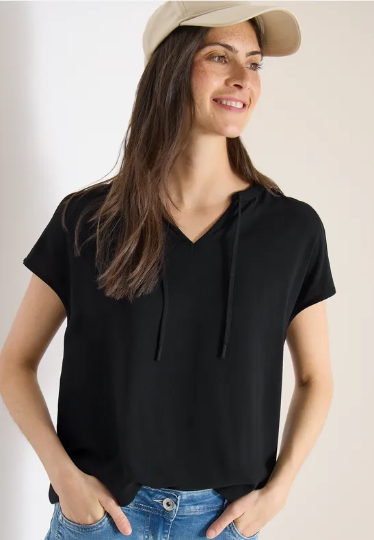 Kurzarmbluse mit Split-Neck