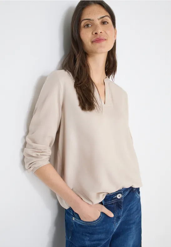 Legere Viskosebluse mit elastischem Saum