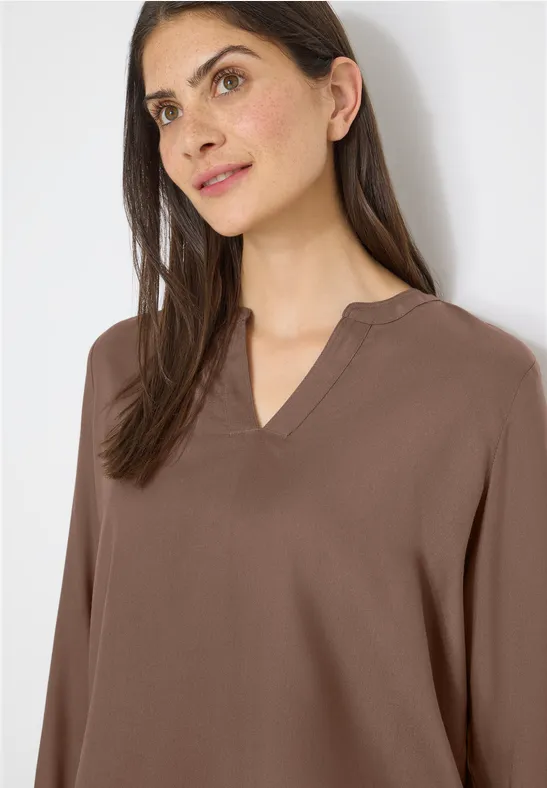 Legere Viskosebluse mit elastischem Saum