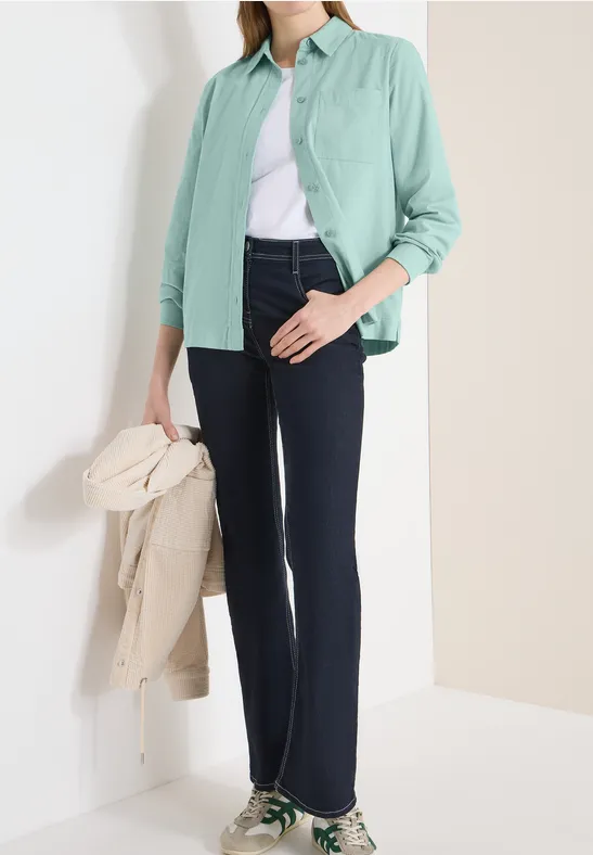 Klassische Feincord-Bluse