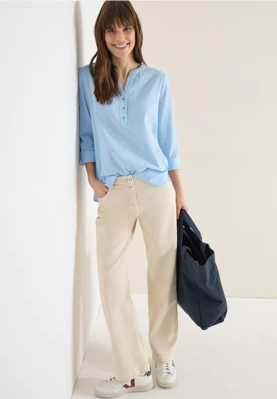 Gestreifte Seersucker Henley-Bluse