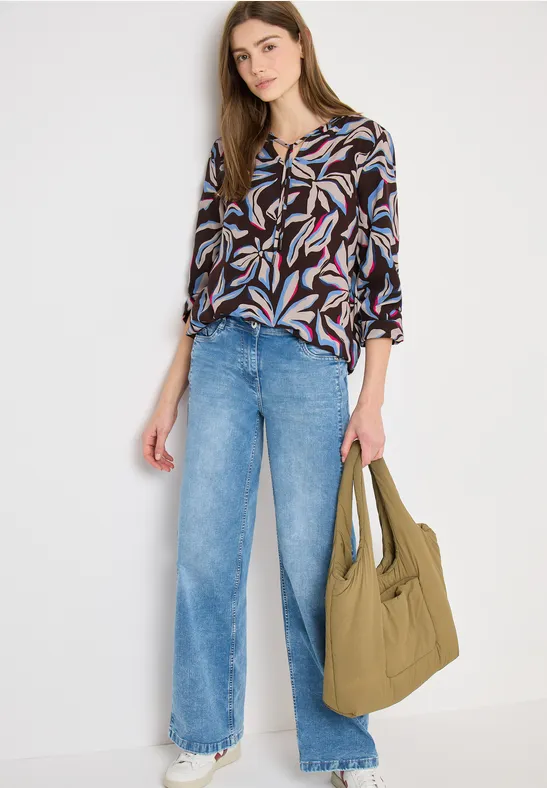 Florale Bluse mit geschlitztem Ausschnitt