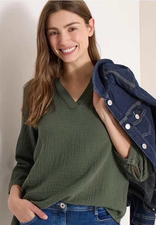 Leicht fallende Musselin-Bluse mit Split-Neck