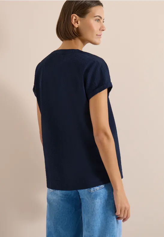 Seersucker-Bluse mit überschnittenen Schultern