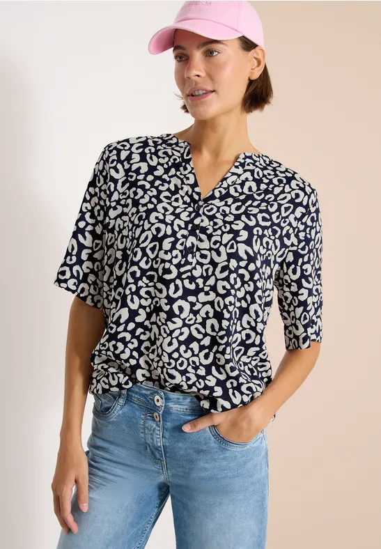 Bluse mit Leopardenmuster und Split-Neck