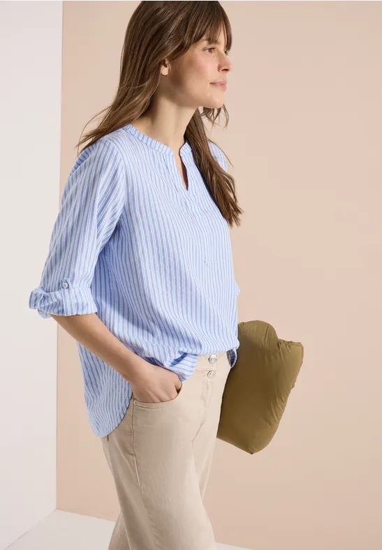 Gestreifte Seersucker-Bluse mit Split-Neck