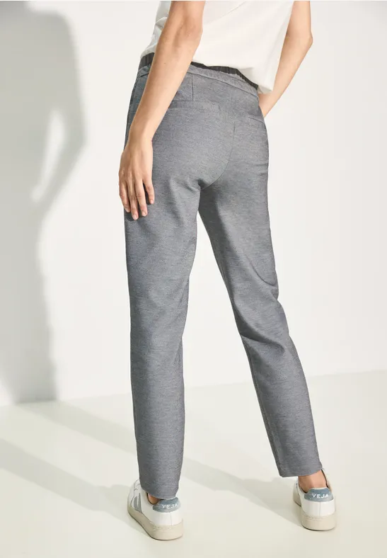 Strukturierte Casual-Fit-Hose
