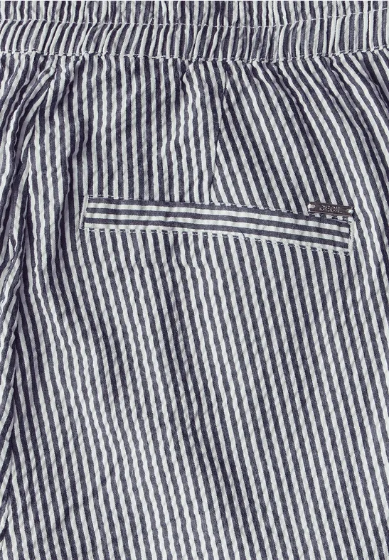 Gestreifte Seersucker-Hose mit Kordelzug