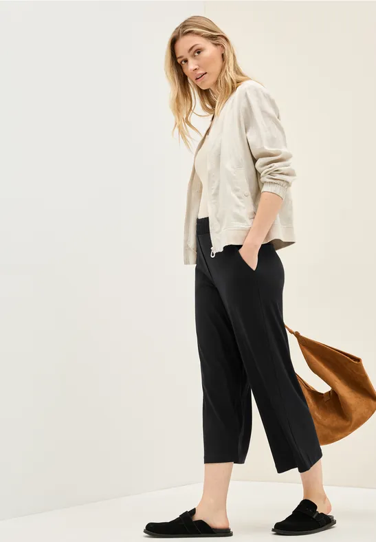 High-Waist-Hose mit weitem Bein
