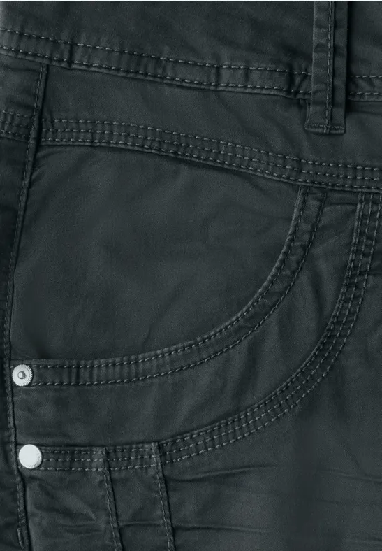 7/8-Hose mit schmalem Bein