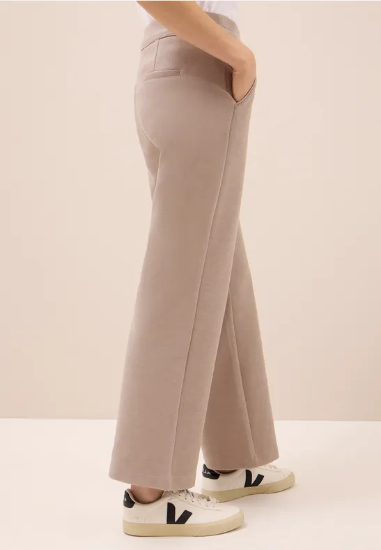 High-Waist-Hose mit weitem Bein und Bindegürtel