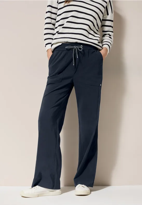 Weit geschnittene Hose im Loose Fit