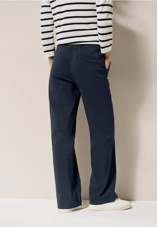 Weit geschnittene Hose im Loose Fit