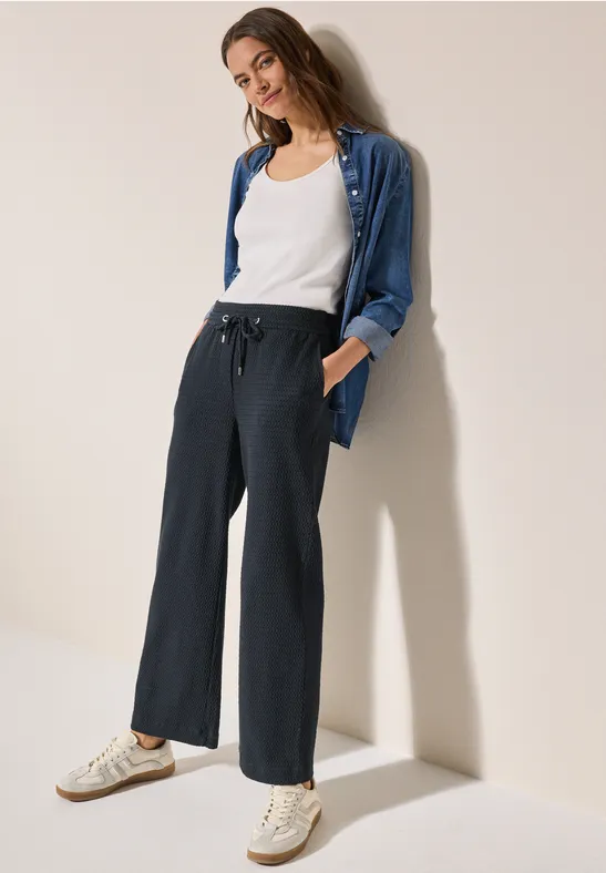 Strukturierte High-Waist Wide-Leg Hose