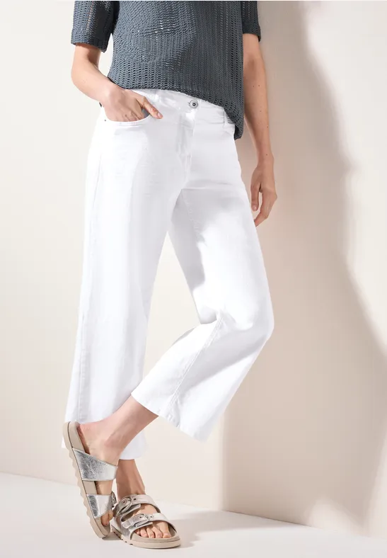 High-Waist Wide Leg Jeans 7/8