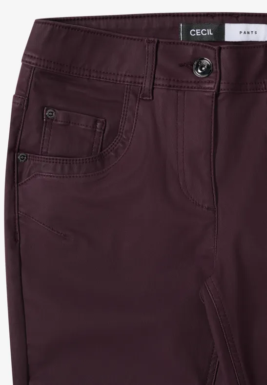 Beschichtete Slim Fit Hose in Lederoptik