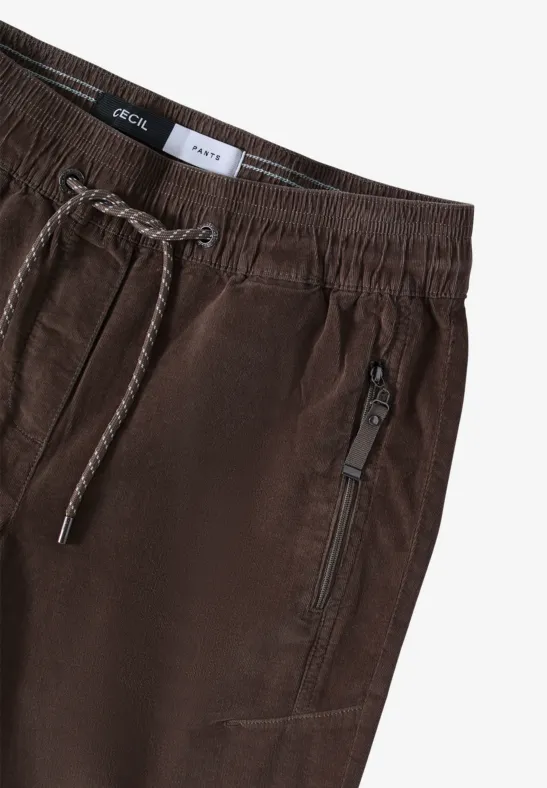 Cordhose im Casual Fit