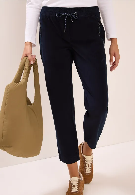 Feincordhose im Casual Fit