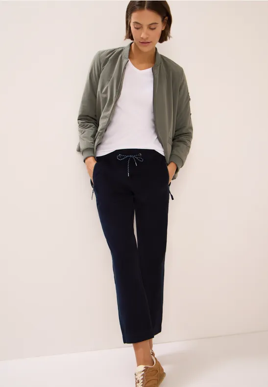 Feincordhose im Casual Fit