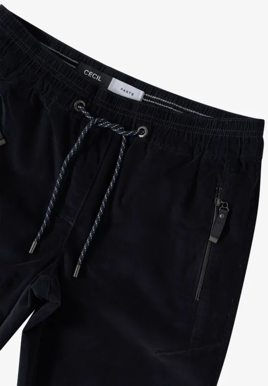 Feincordhose im Casual Fit