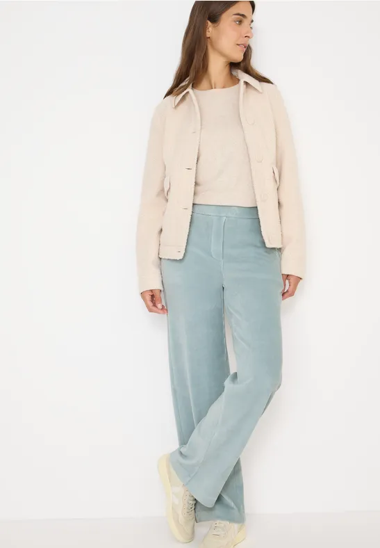 Weite Cordhose mit hohem Bund