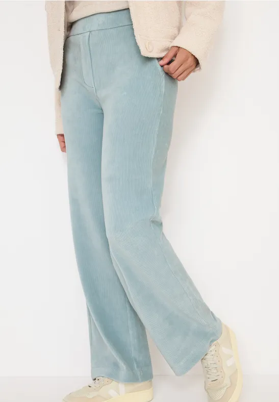Weite Cordhose mit hohem Bund
